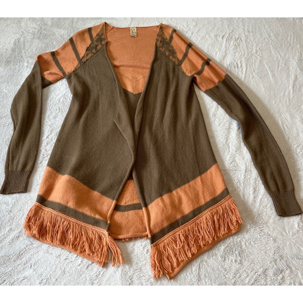 Gimmicks by BKE Sweater Cardigan Peach Brown Fringe Lace‎ Detail Size S